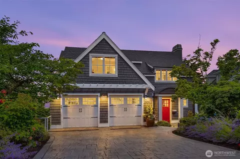 3658 50th Ave NE, Seattle, WA 98105