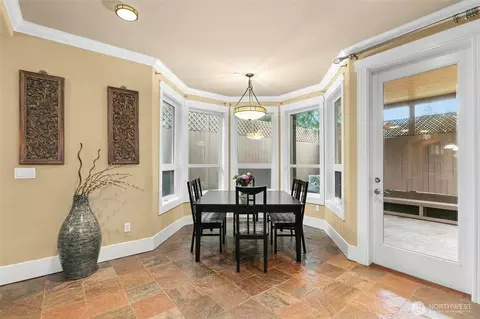 Dining - 18634 92nd Ave NE, Bothell, WA 98011 photo 1 of 1