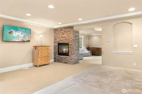 Living - 18634 92nd Ave NE, Bothell, WA 98011 photo 10 of 11