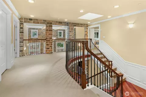 Entry Way - 18634 92nd Ave NE, Bothell, WA 98011 photo 6 of 6