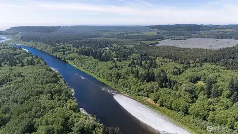 745 Green Rd, Forks, WA 98331