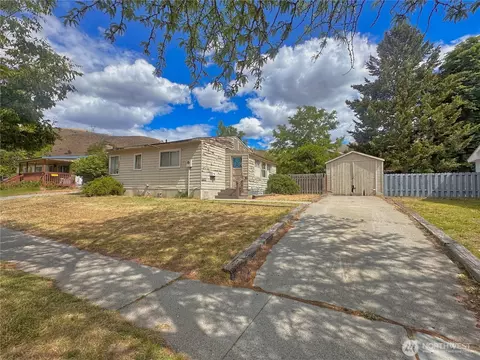 1027 Camas St, Coulee Dam, WA 99116