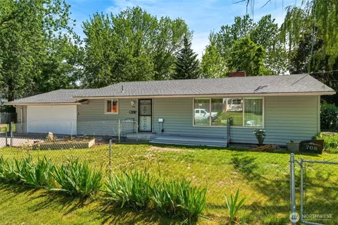708 Alvarado Ter, Walla Walla, WA 99362
