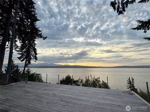 29311 Beach Dr NE, Poulsbo, WA 98370