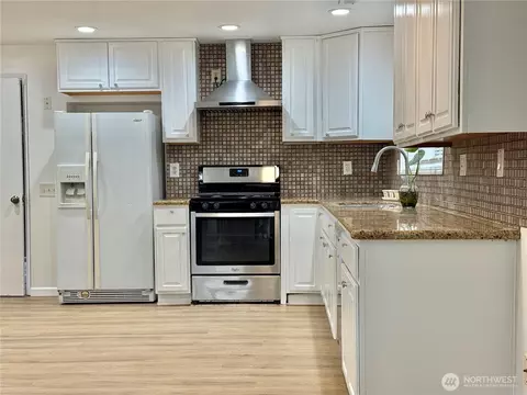 19431 107th Ave SE, Renton, WA 98055