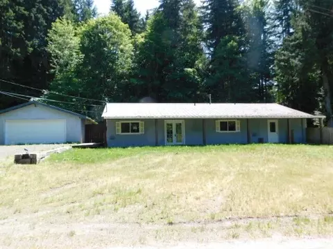 33 Baskins Rd, Port Angeles, WA 98363