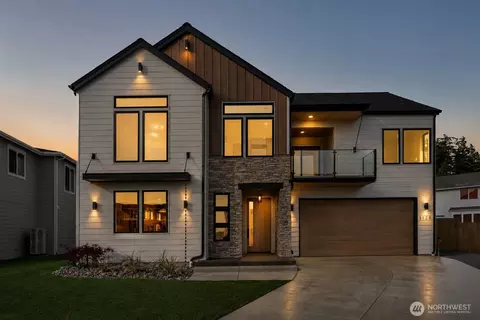 1128 Leighton St, Blaine, WA 98230
