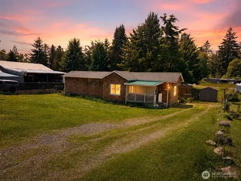 25007 Ash Pl, Ocean Park, WA 98640