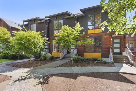 6535 34th Ave NE #B, Seattle, WA 98115