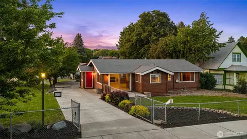 407 W 11th Ave, Ellensburg, WA 98926