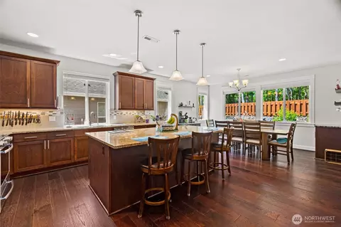Kitchen - 3335 Arrowroot St SE, Lacey, WA 98513 photo 4 of 4