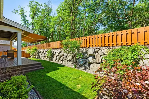 Exterior - 3335 Arrowroot St SE, Lacey, WA 98513 photo 7 of 11