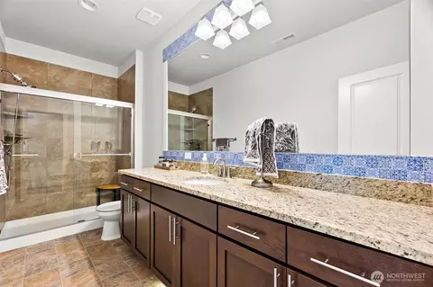 Bath - 3335 Arrowroot St SE, Lacey, WA 98513 photo 3 of 3