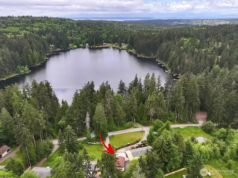 5214 Lakeside Dr, Langley, WA 98260