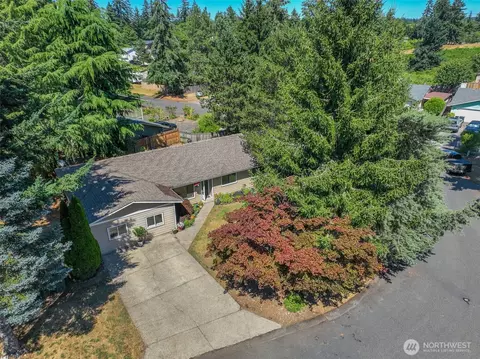 1225 Solar Ct NE, Olympia, WA 98516