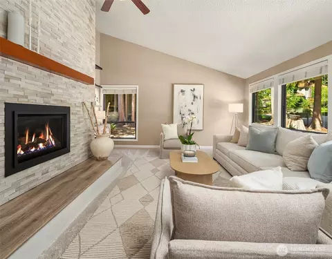 3415 211th Ave NE, Sammamish, WA 98074