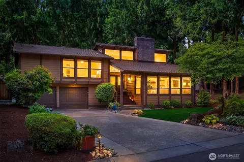 3415 211th Ave NE, Sammamish, WA 98074