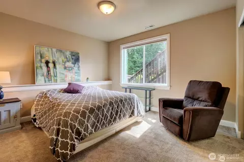 Bedroom - 10311 NE 194th St, Bothell, WA 98011 photo 4 of 4