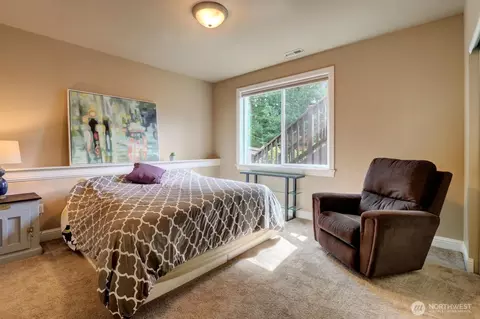 Bedroom - 10311 NE 194th St, Bothell, WA 98011 photo 2 of 4