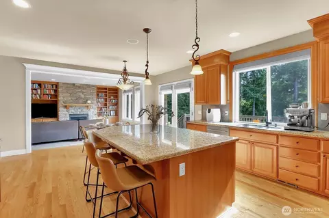 Kitchen - 10311 NE 194th St, Bothell, WA 98011 photo 1 of 5