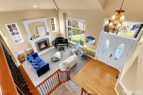 Entry Way - 10311 NE 194th St, Bothell, WA 98011 photo 3 of 4