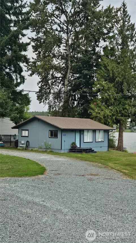 18375 W Big Lake Blvd, Mount Vernon, WA 98274