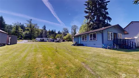 18375 W Big Lake Blvd, Mount Vernon, WA 98274