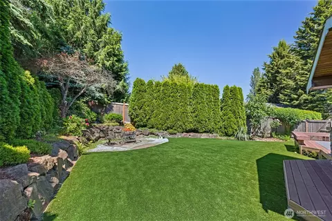 Exterior - 23830 25th Dr SE, Bothell, WA 98021 photo 5 of 10