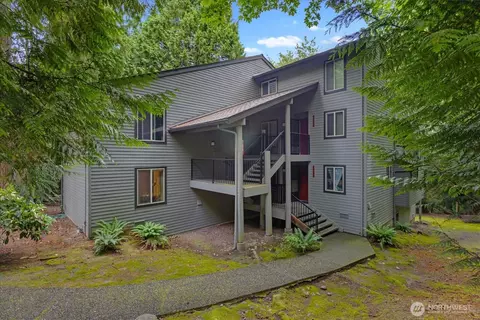 8130 145th Ct NE #8A, Redmond, WA 98052