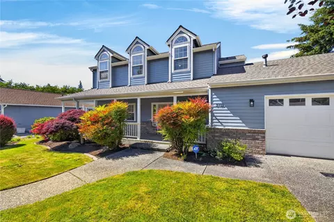 3712 W 8th St, Anacortes, WA 98221