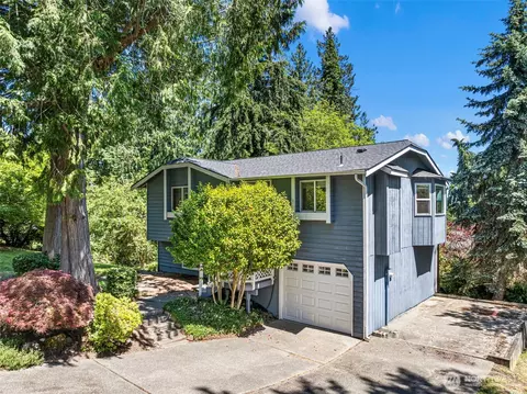 5848 Olive Ave NE, Bremerton, WA 98311