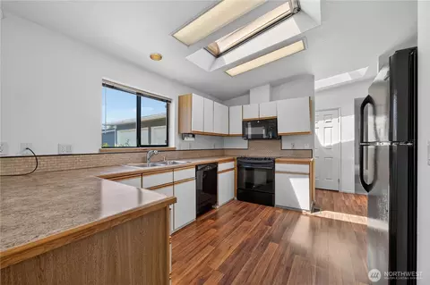 24030 10th Pl W, Bothell, WA 98021 photo 4