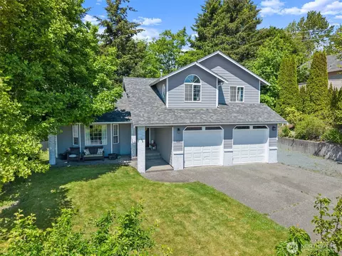 920 Alderwood Ln, Sedro Woolley, WA 98284