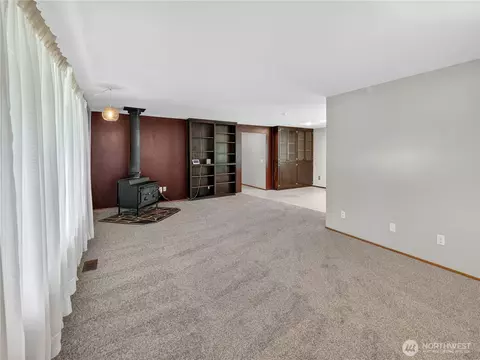Living - 22430 SE 392nd St, Enumclaw, WA 98022 photo 2 of 2