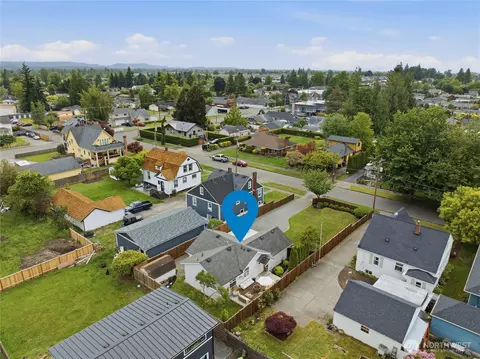 View/Area - 1059 Lafromboise St, Enumclaw, WA 98022 photo 3 of 3