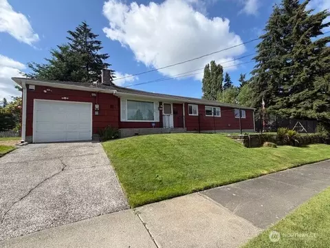 1402 S 44th St, Tacoma, WA 98418