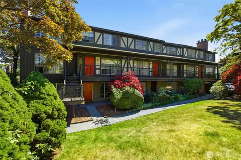 3425 S 176th St #130, Seatac, WA 98188