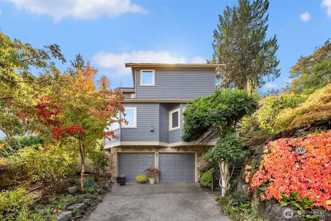 4411 NE 90th St, Seattle, WA 98115