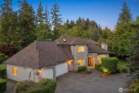 21806 SE 296th St, Black Diamond, WA 98010