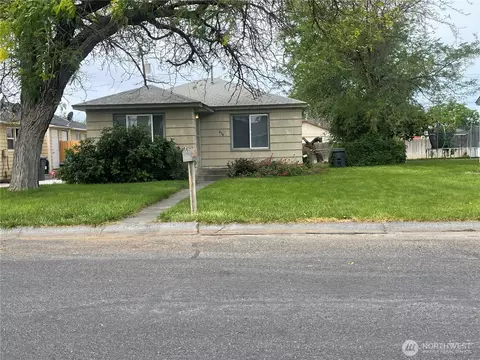 876 S 3rd Ave, Othello, WA 99344