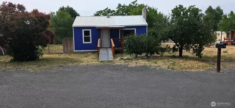68 NW Ephrata Ave, Soap Lake, WA 98851