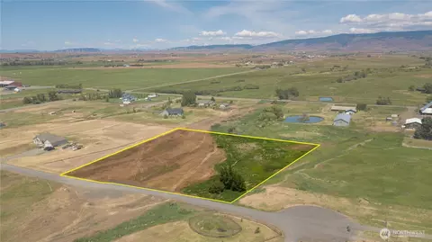 4 X Freedom Ln, Ellensburg, WA 98926