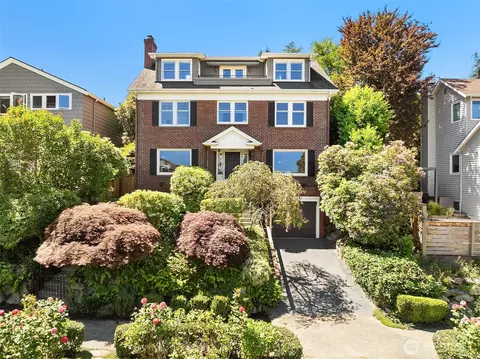 4007 48th Ave NE, Seattle, WA 98105