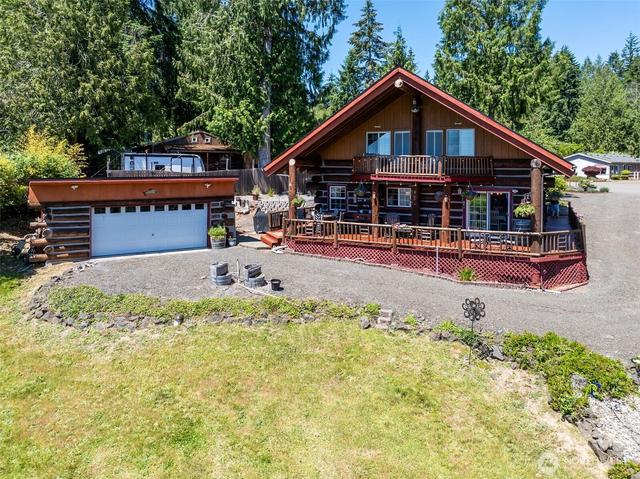 180 E Sea Vista Ln, Grapeview, WA 98546