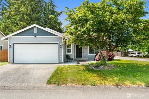 18402 39th Ave E, Tacoma, WA 98446
