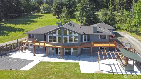 3630 Mt Pleasant Rd, Port Angeles, WA 98362