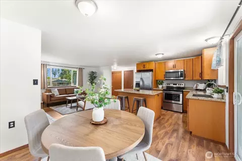Dining - 19310 Crescent Dr E, Spanaway, WA 98387 photo 2 of 2