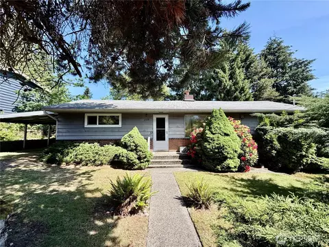 2538 NE 107th St, Seattle, WA 98125