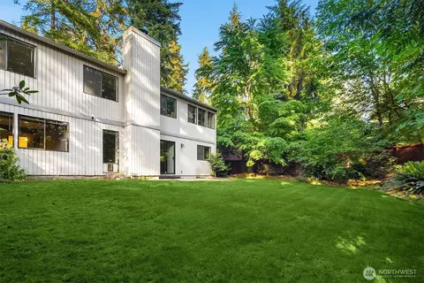Exterior - 2922 147th Pl SE, Mill Creek, WA 98012 photo 5 of 6