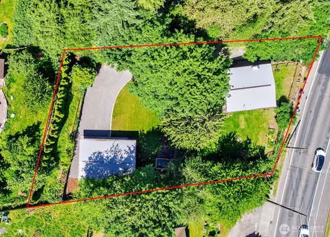 5700 212th St SW, Mountlake Terrace, WA 98043